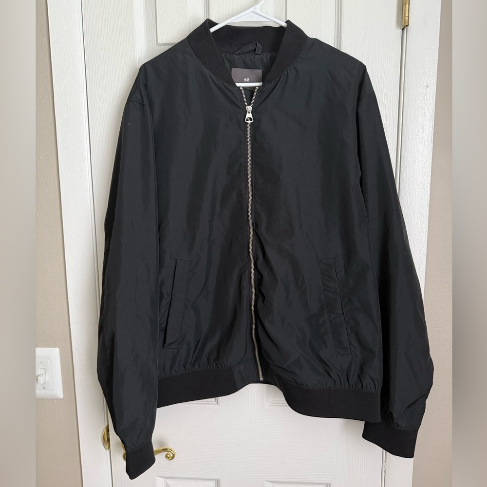 H&M Men’s Black Bomber Jacket